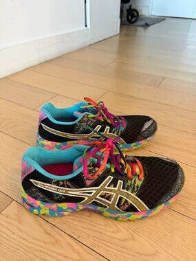 ASICS Gel Noosa Tri 8 Running Shoes Multicolor Rainbow Lace Size 9